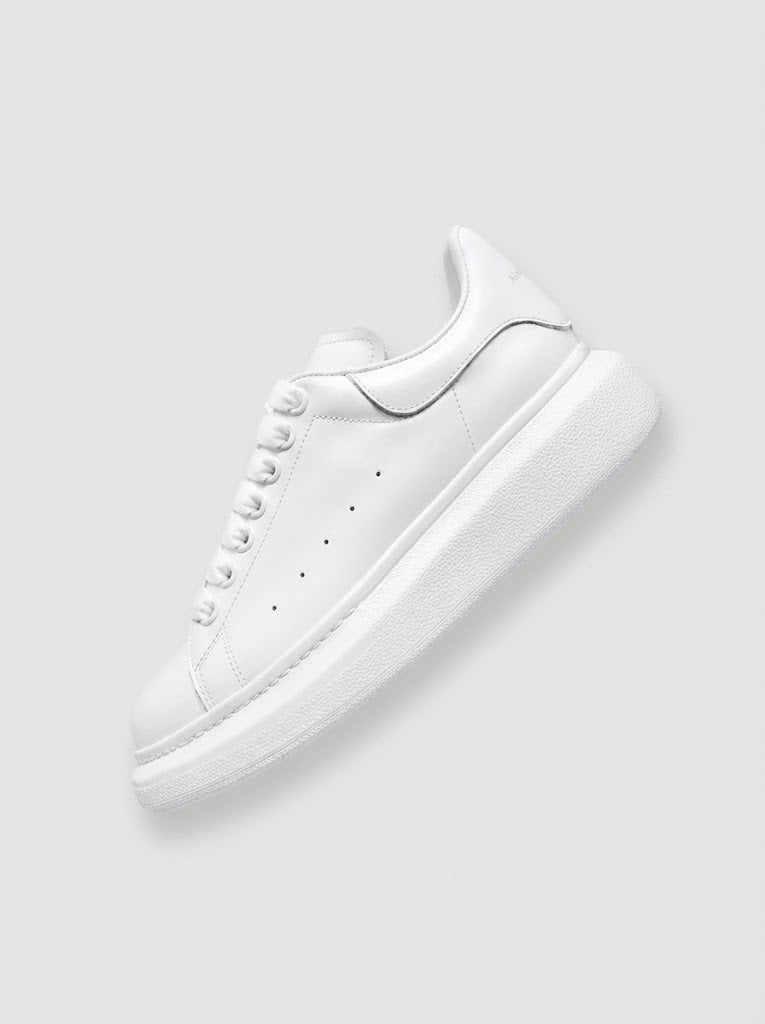 QUEEN SNEAKER