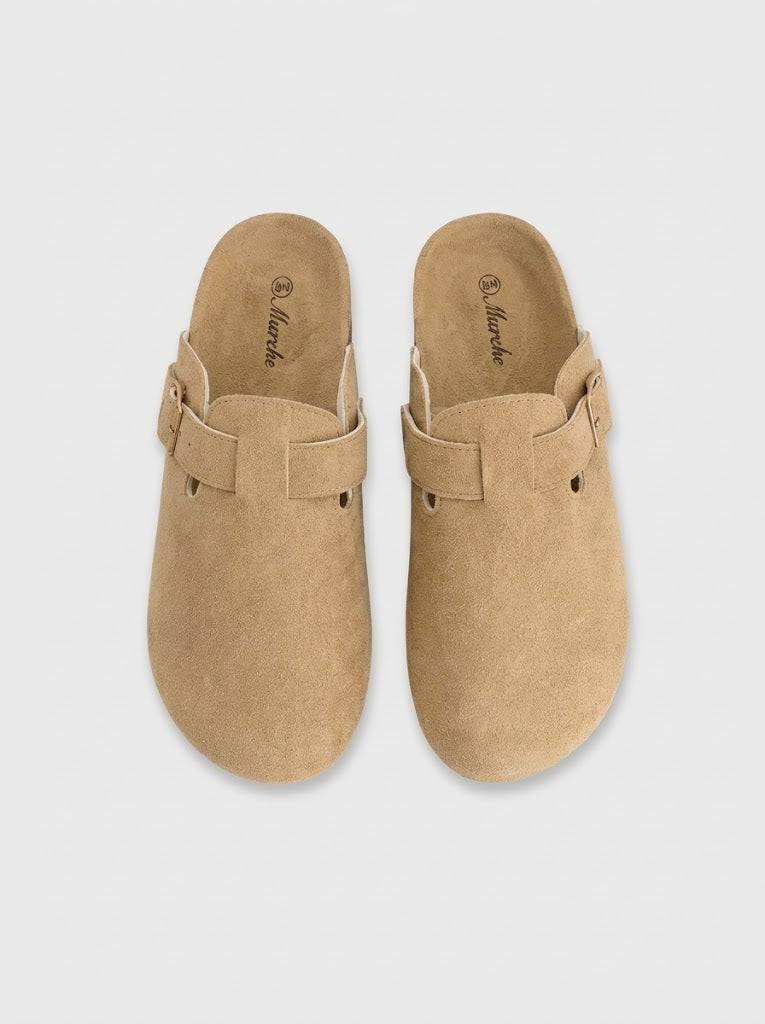 TRENDY CLOGS