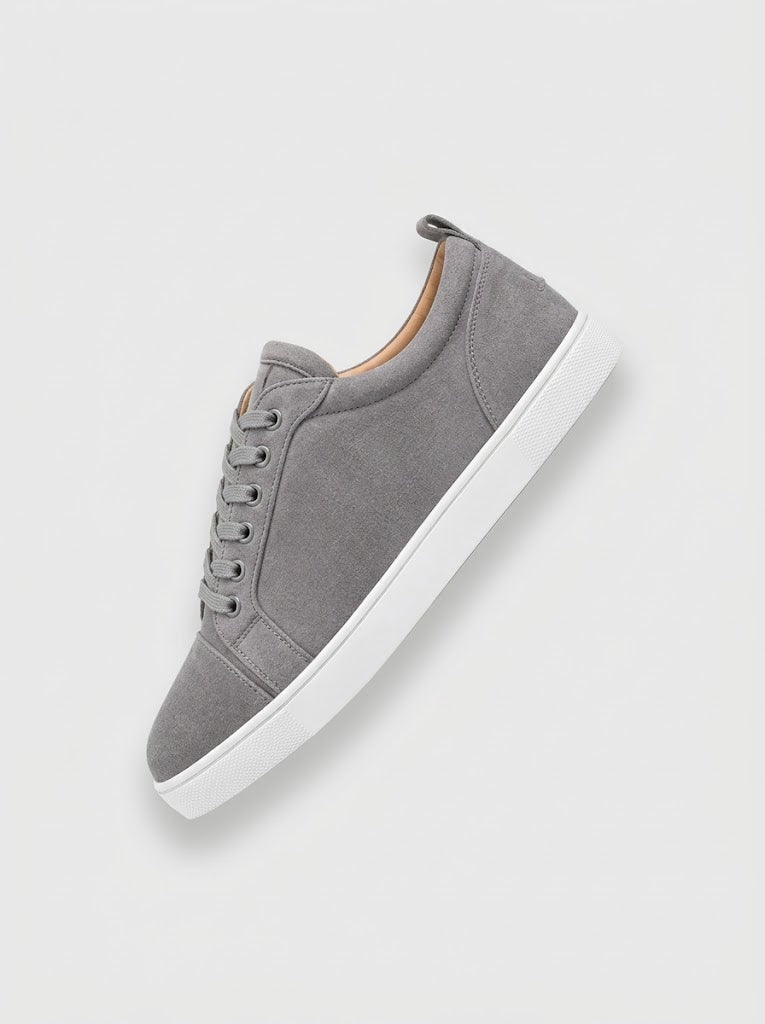 SUEDE SNEAKER