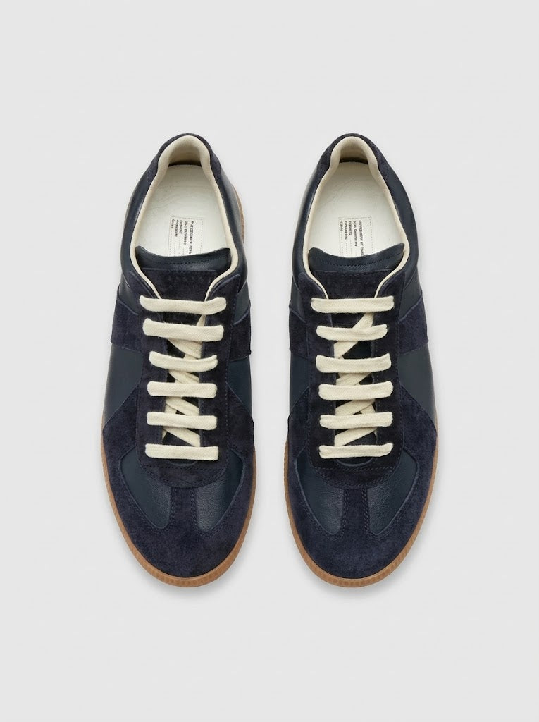 VOYAGE SNEAKER
