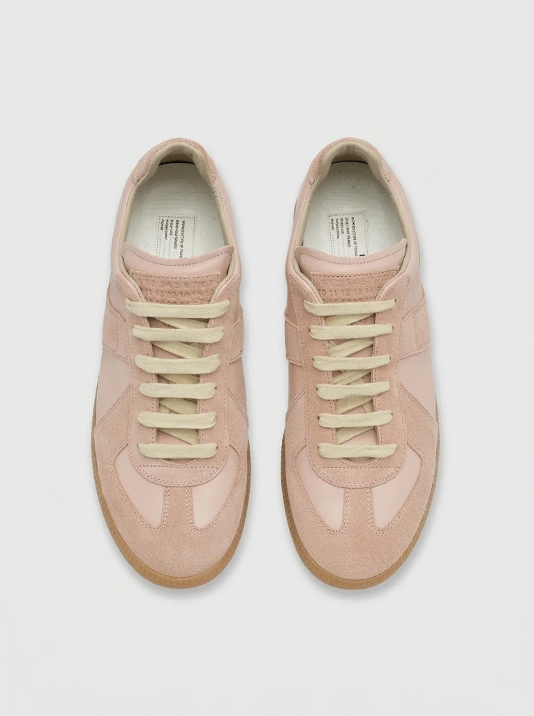 VOYAGE SNEAKER