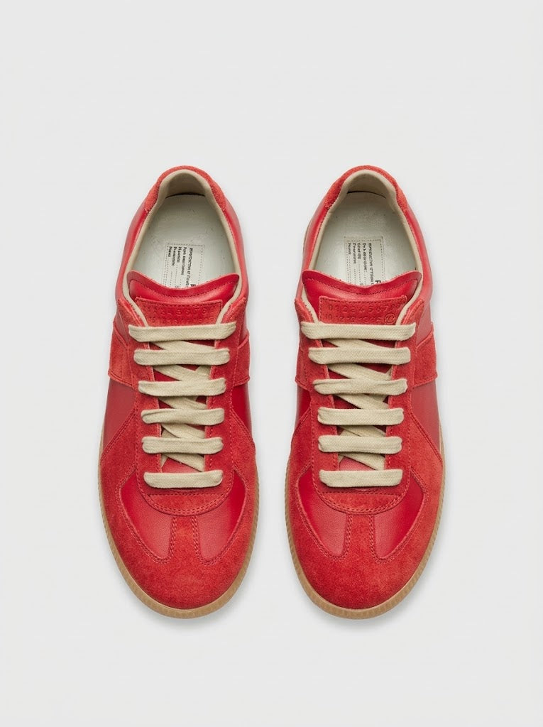 VOYAGE SNEAKER